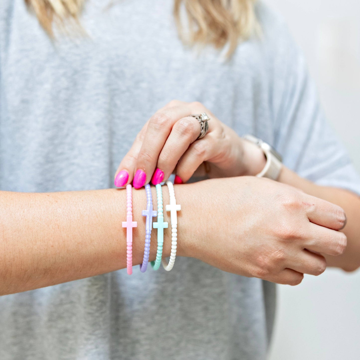 Jesus Bracelets - 25 Packs: Kaleidoscope (25 Pack) / Small